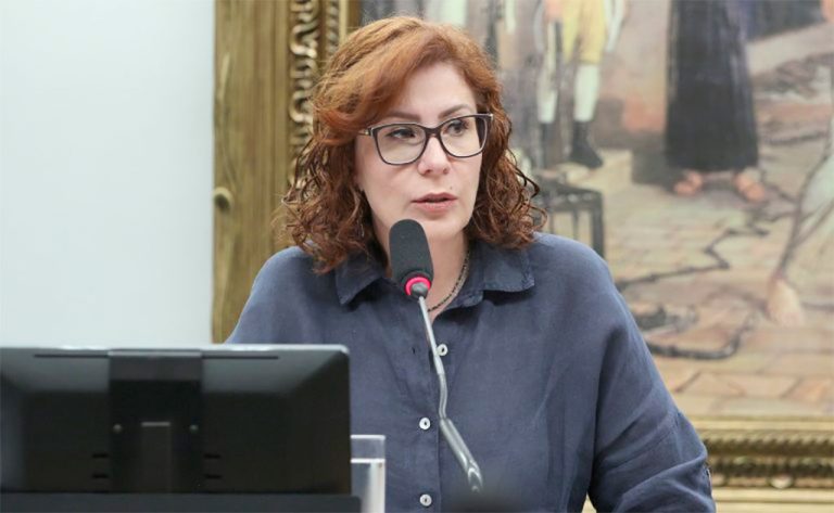 carla-zambelli-04-09-24